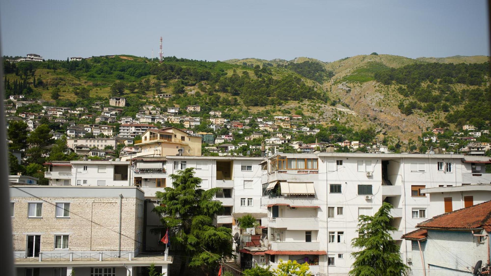 Melek Luxury Unit 15 Apartman Gjirokastra
